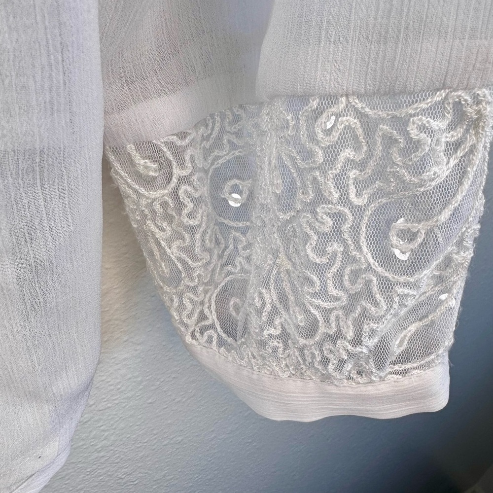 Ariat White Sheer Lace with Braided Tie at V-Neck Lace Detail SZ S - Picture 9 of 15
